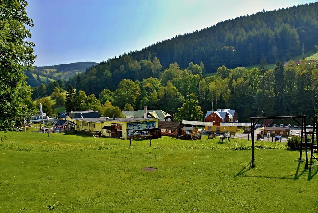 Pension Cortina Pec pod Snezkou Exterior photo